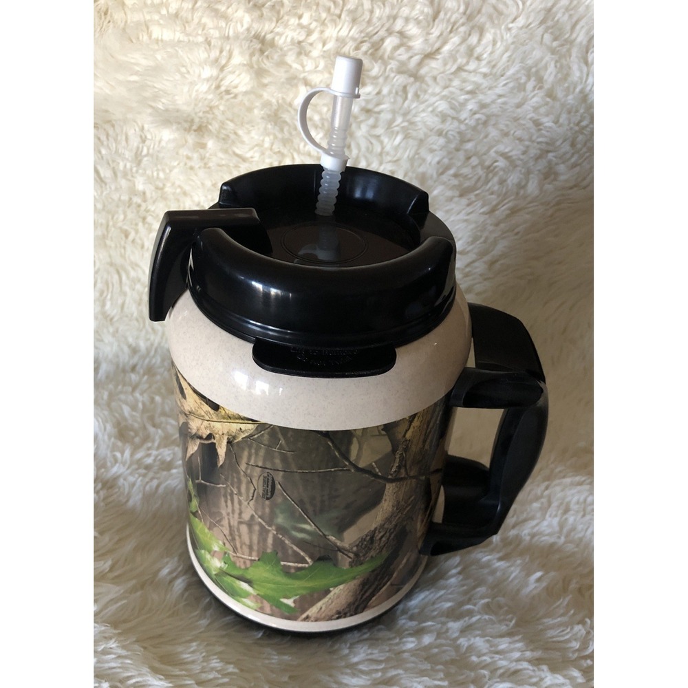 Realtree Camo Camouflage 64oz Insulated Mug Water Bottle Whirley USA 2001 EUC